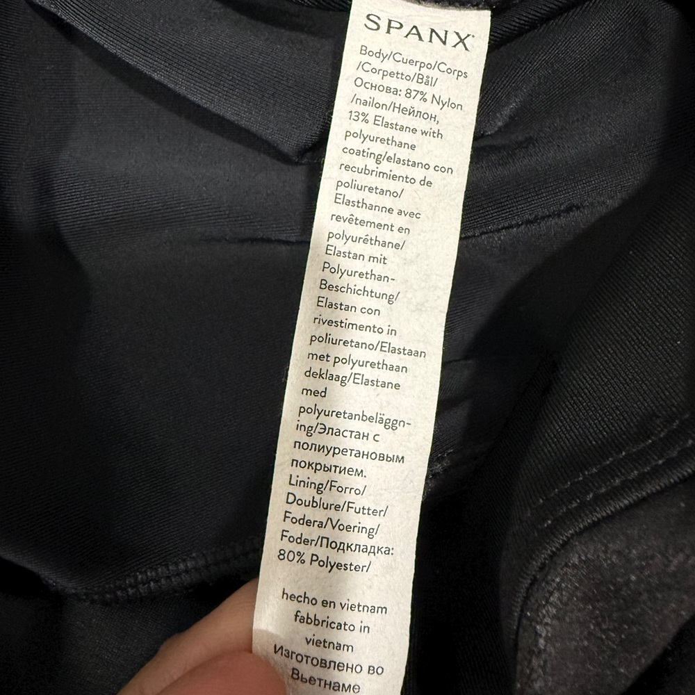 SPANX Women's Shaping Faux Leather Leggings Black Size XL - Picture 12 of 12
